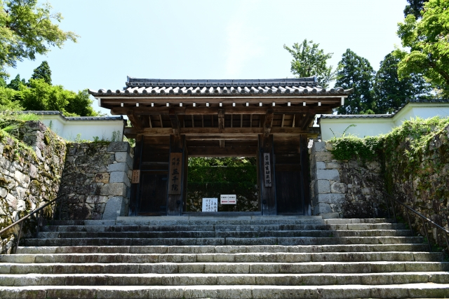 京都大原三千院の門