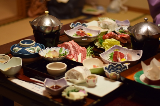 旅館の夕食